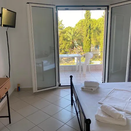 Aparthotel La Luna Artemisio