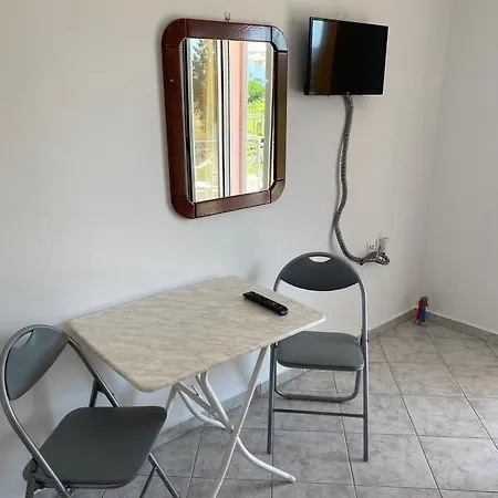 La Luna Aparthotel